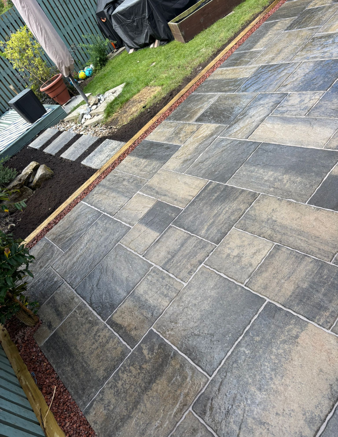Remedial drainage repair rectifying failed groundworks on an Edinburgh driveway
