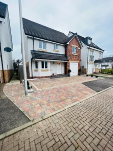 clean and maintain driveways